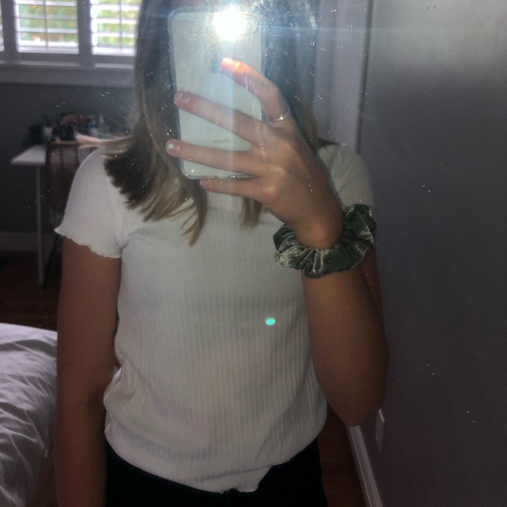 White textured t shirt!!